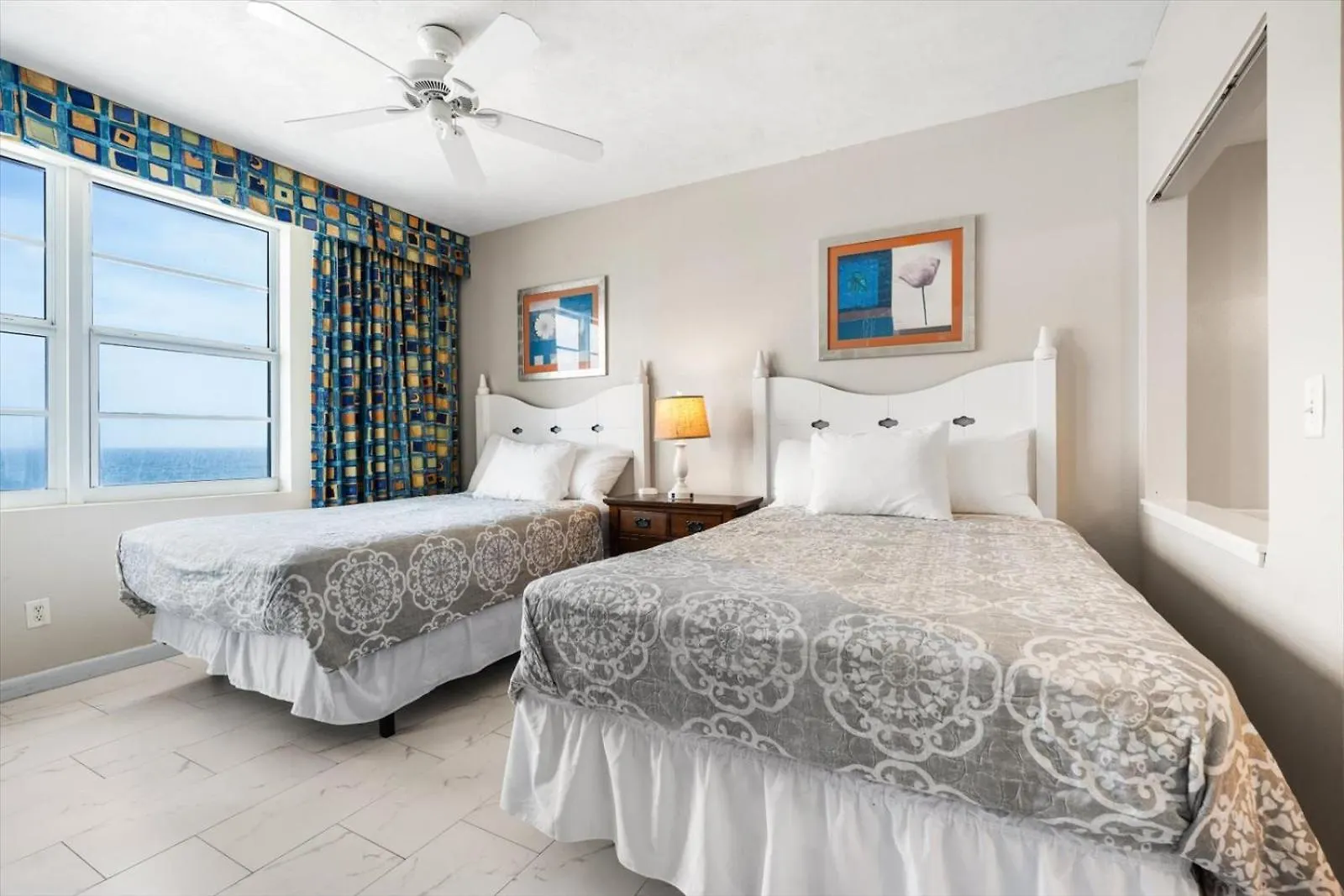 Oceanfront Bliss 2 Bedroom Retreat With Direct Ocean Front Balcony At The Wyndham Ocean Walk Resort 데이토나 비치